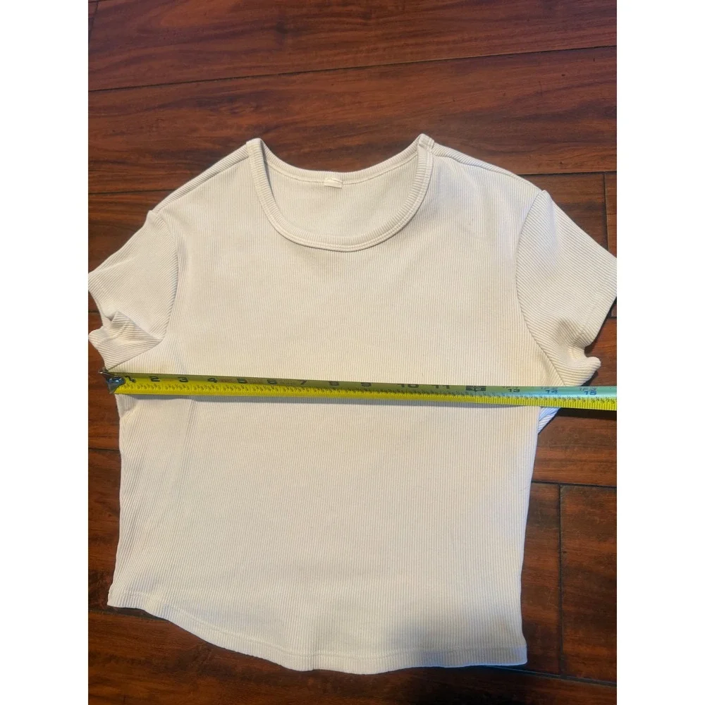 Alo Yoga Womens Ribbed Short Sleeve Crop Top Off White Athletic Tee Size S
